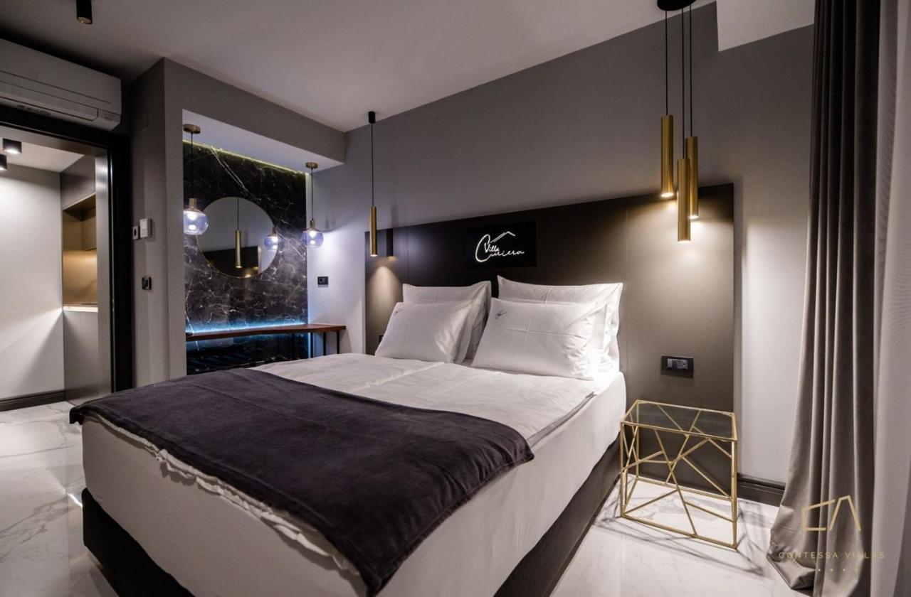 Luxury Apartments In Villa Curiera Малинска Экстерьер фото