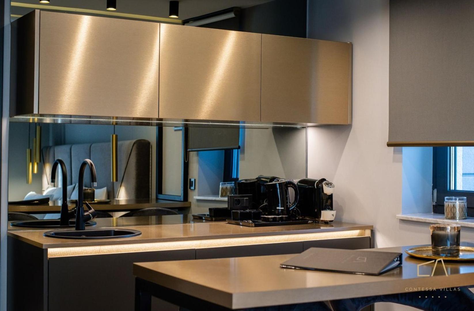 Luxury Apartments In Villa Curiera Малинска Экстерьер фото
