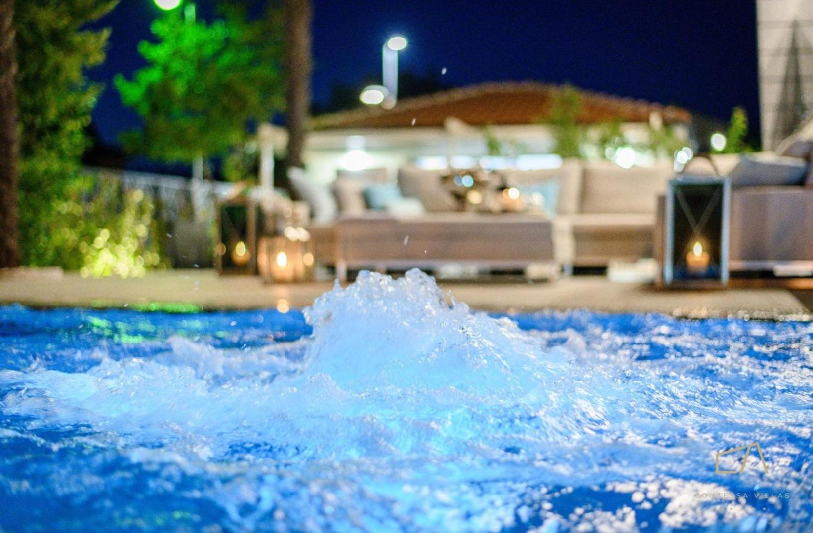 Luxury Apartments In Villa Curiera Малинска Экстерьер фото