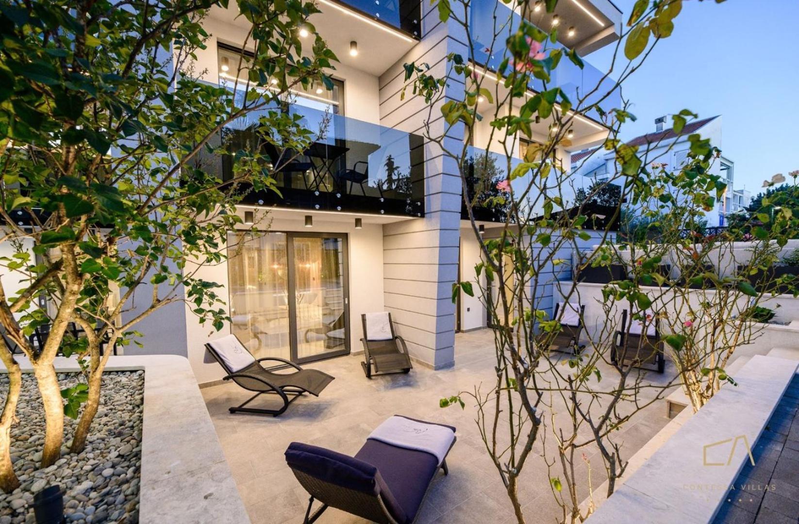 Luxury Apartments In Villa Curiera Малинска Экстерьер фото