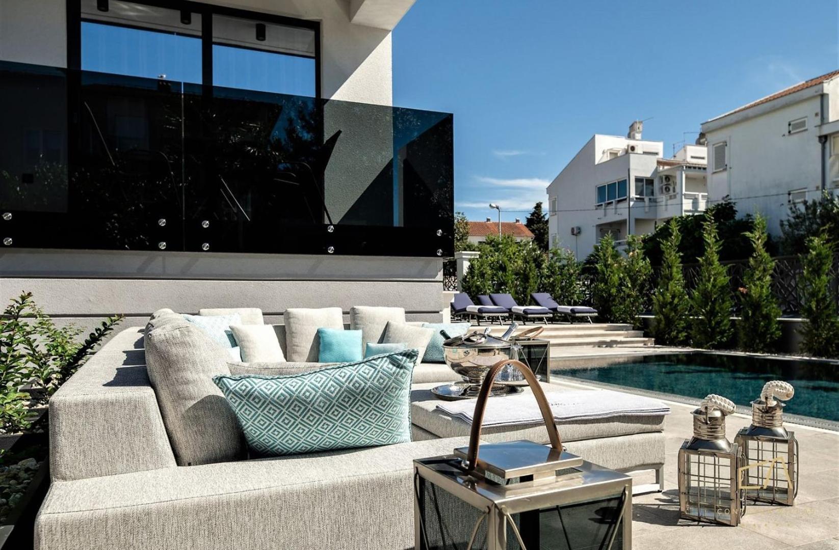 Luxury Apartments In Villa Curiera Малинска Экстерьер фото