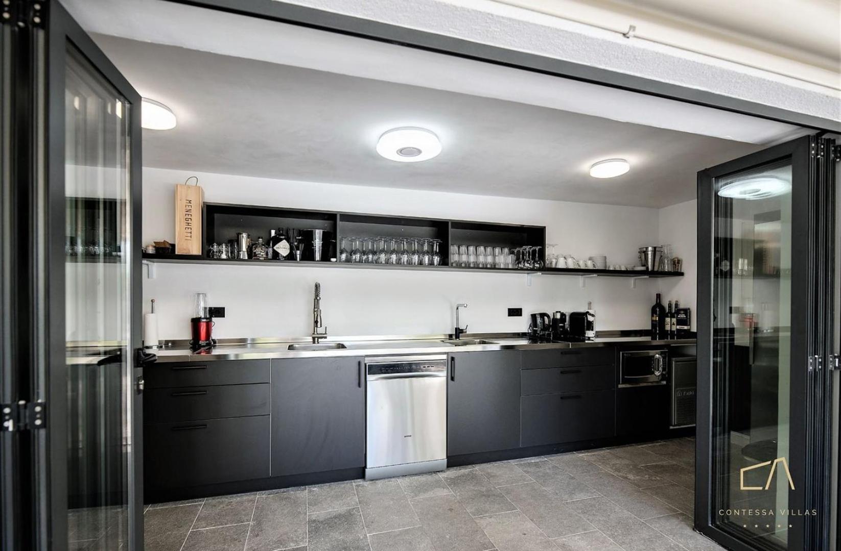 Luxury Apartments In Villa Curiera Малинска Экстерьер фото